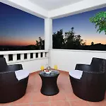 Awesome In Kanica בית נופש סביד