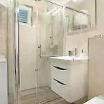Awesome In Kanica סביד