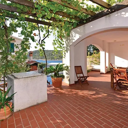 Lovely In Kanica With House Sea View